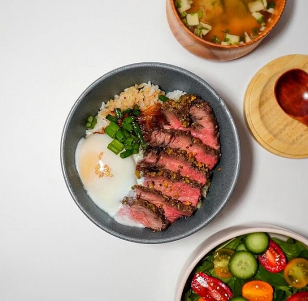 0 加拿大牛肉協會 美味食譜 日式加拿大牛排丼