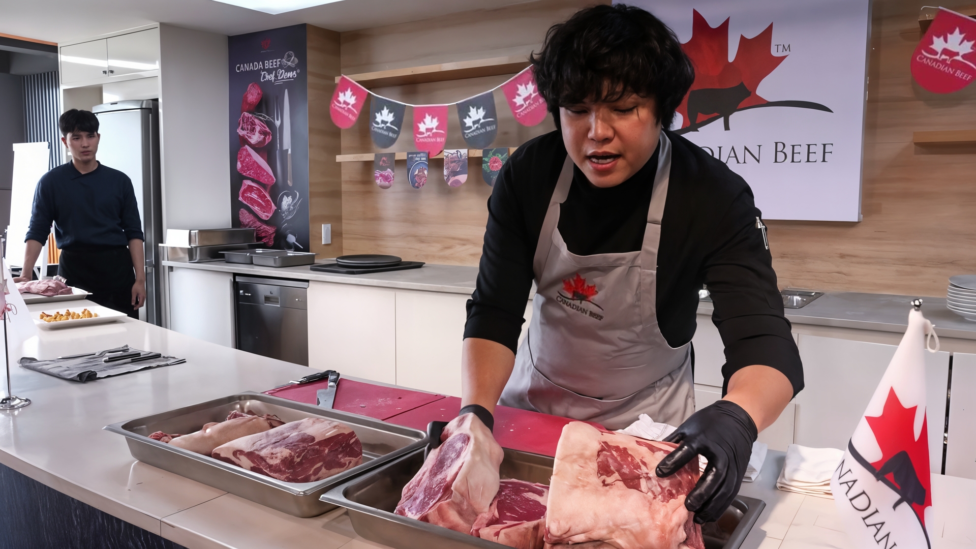 ĐẲNG CẤP THỊT BÒ CANADA TỎA SÁNG QUA BUỔI TRÌNH DIỄN CHUYÊN NGHIỆP TẠI TRƯỜNG DẠY NGHỀ Á ÂU