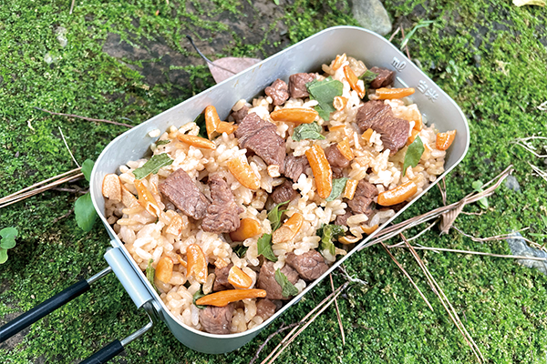 美味食譜 野炊風 加拿大牛肉奶油炊飯